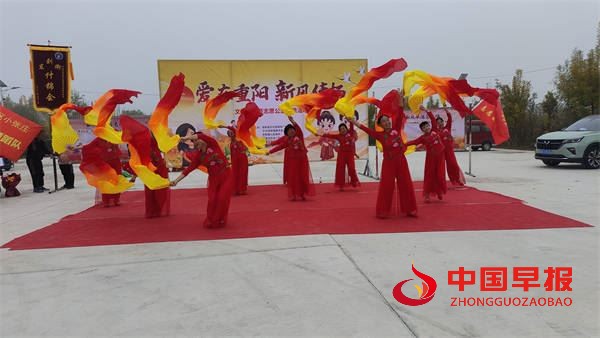 小张庄举办“爱在夕阳、新风传扬”文艺汇演，谱写乡风文明新篇章(图9)